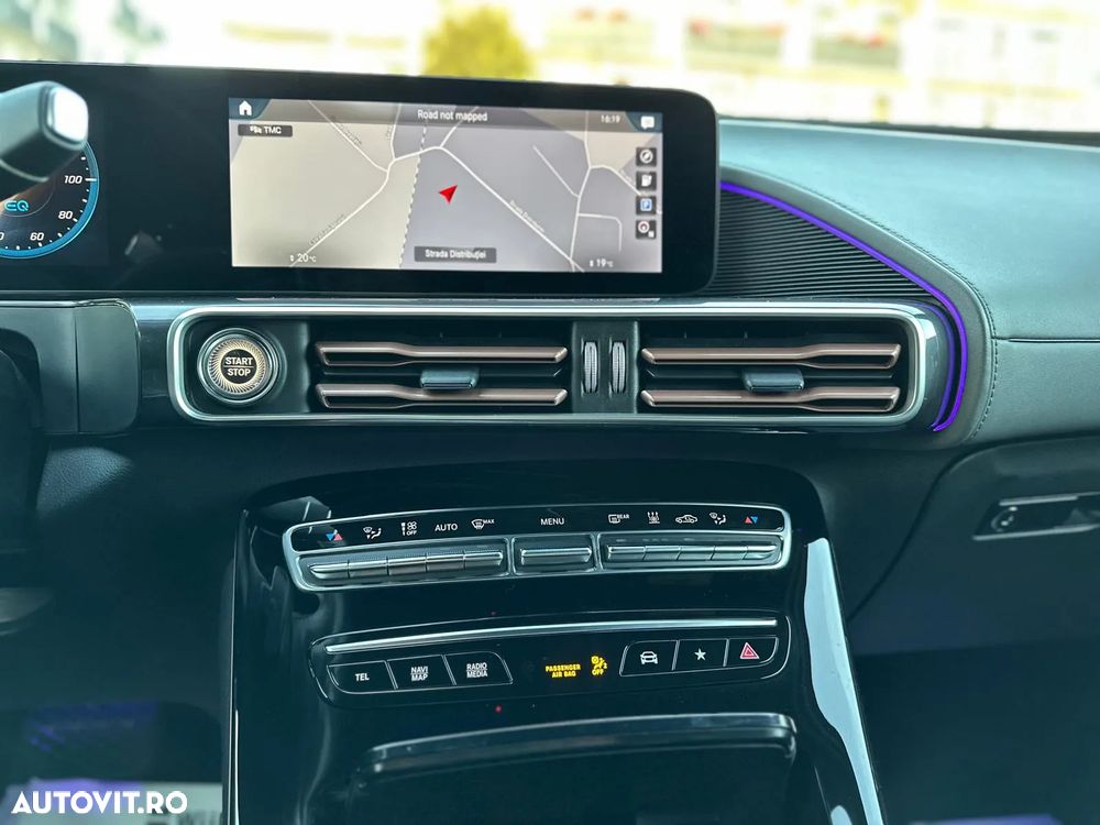Mercedes-Benz EQC 400 4Matic Electric Art - 11
