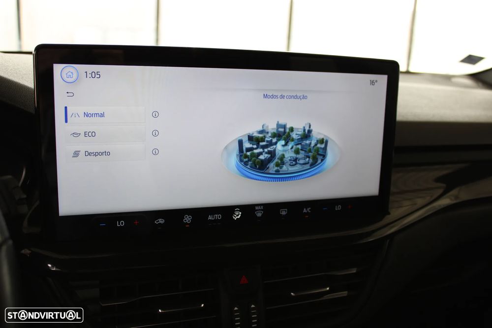 Ford Focus 1.0 EcoBoost MHEV ST-Line Style SIP - 15