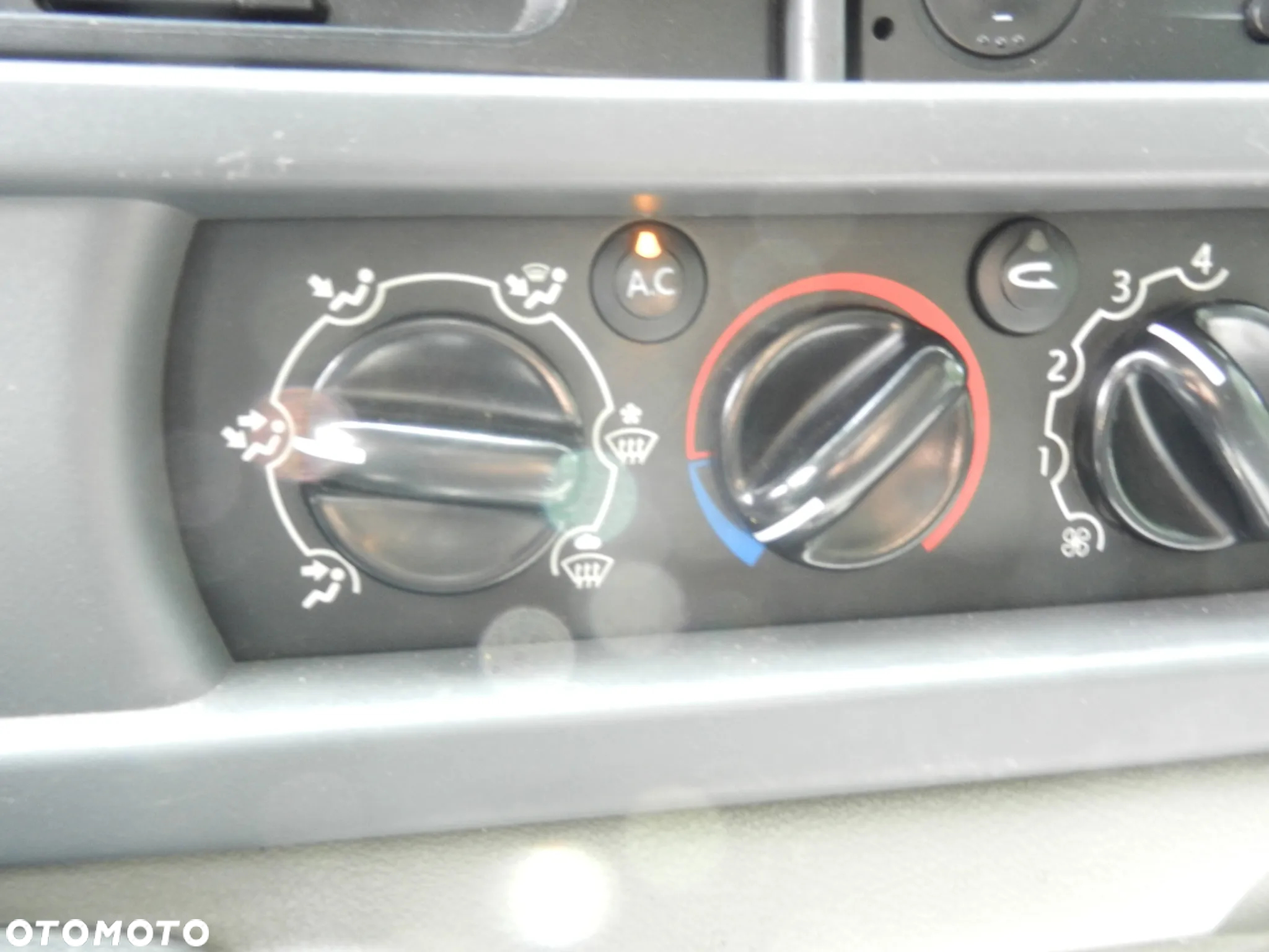Renault Master - 20