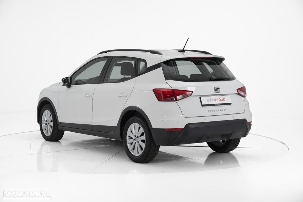 SEAT Arona 1.6 TDI Style — fotografia 4