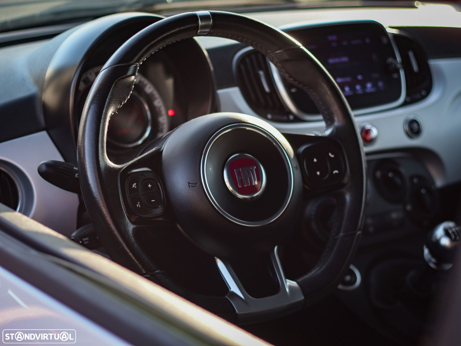 Fiat 500C 1.0 Hybrid Connect - 19