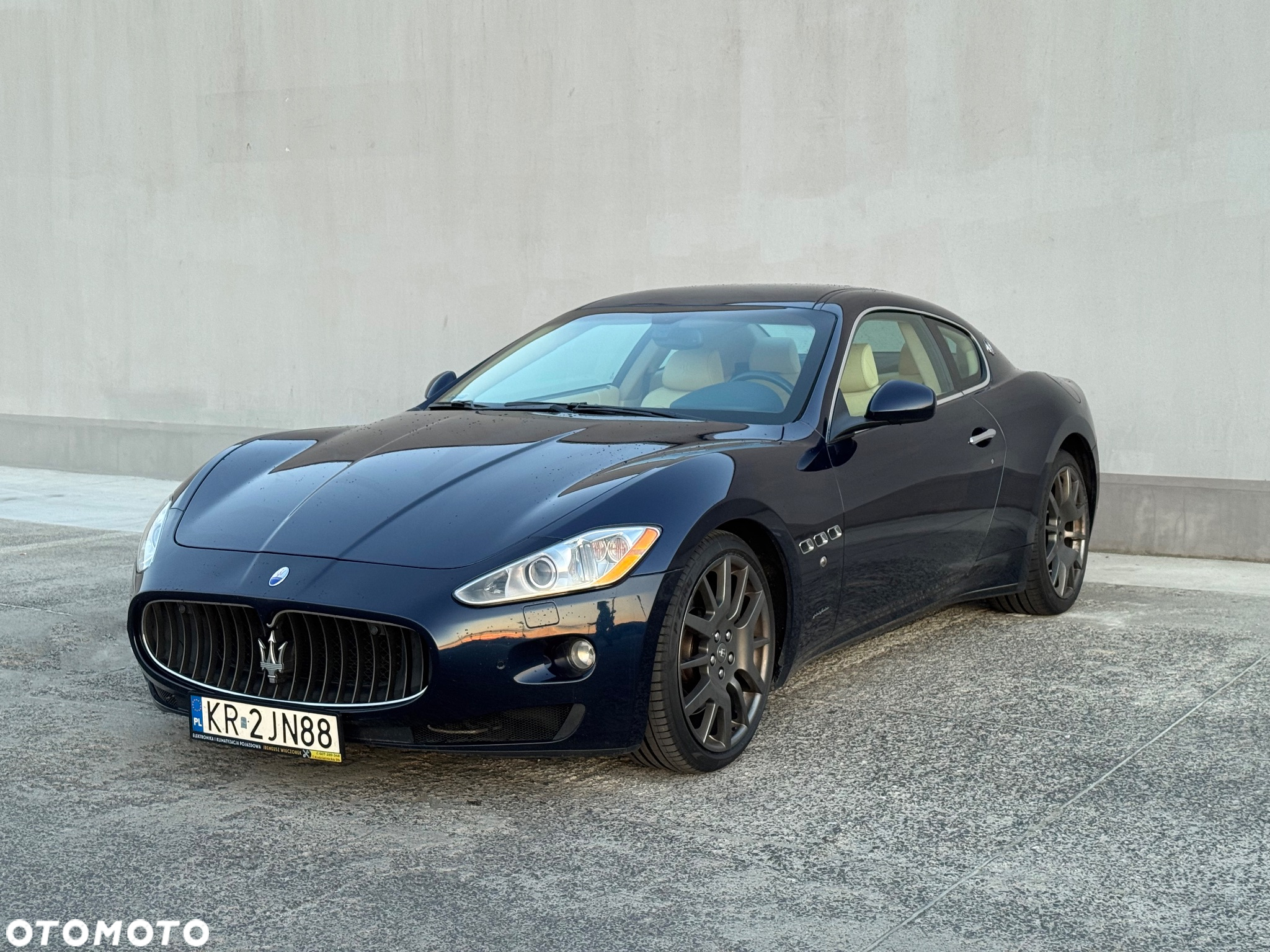 Maserati GranTurismo S - 4