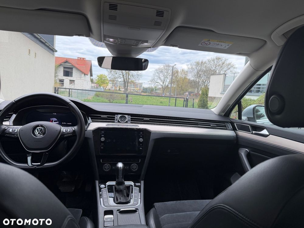 Volkswagen Passat 2.0 TDI BMT Highline DSG7 - 10