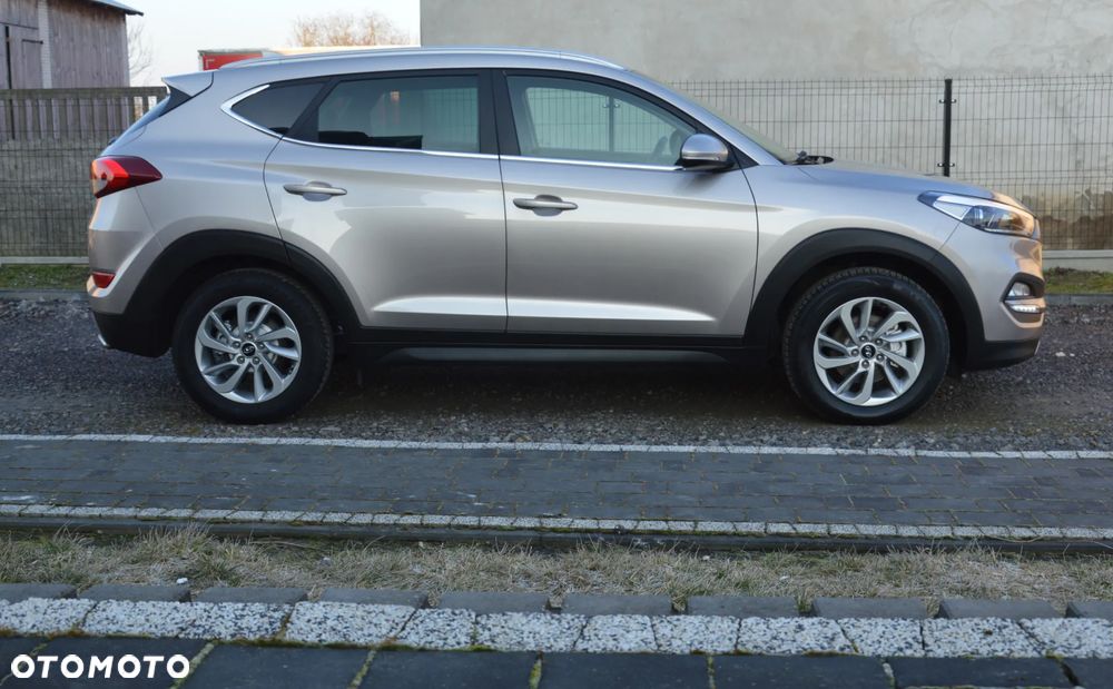 Hyundai Tucson - 11