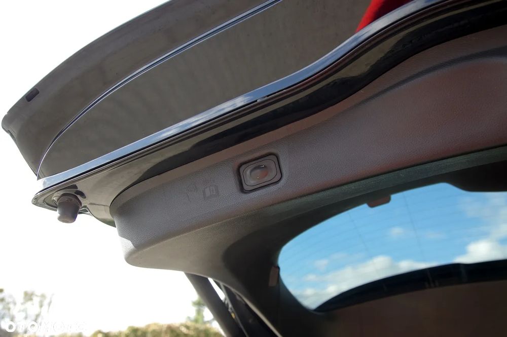 Ford S-Max 2.0 TDCi 4WD Titanium PowerShift - 22