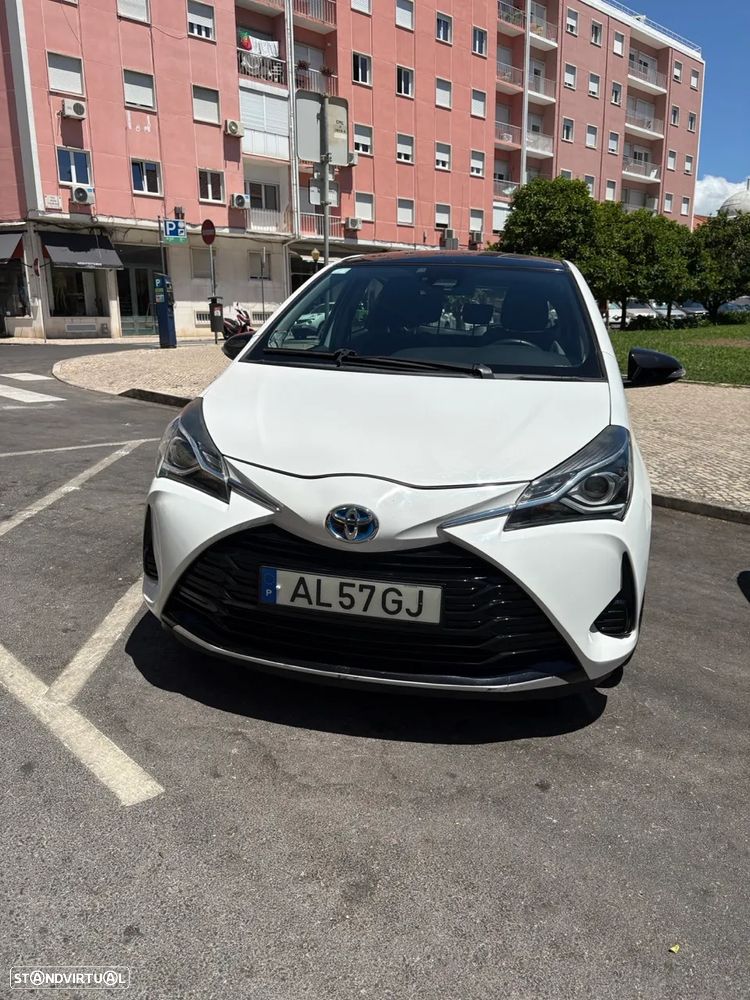 Toyota Yaris 1.5 HSD Comfort+Navi - 4