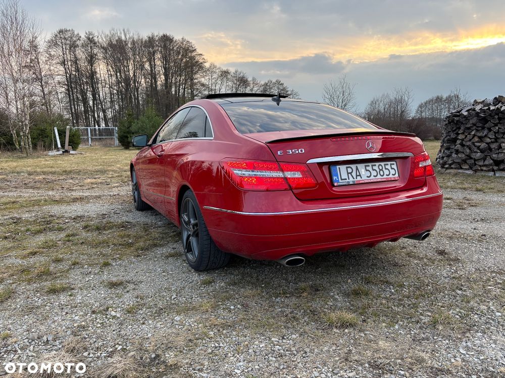 Mercedes-Benz Klasa E 350 BlueEFFICIENCY 7G-TRONIC Avantgarde - 15