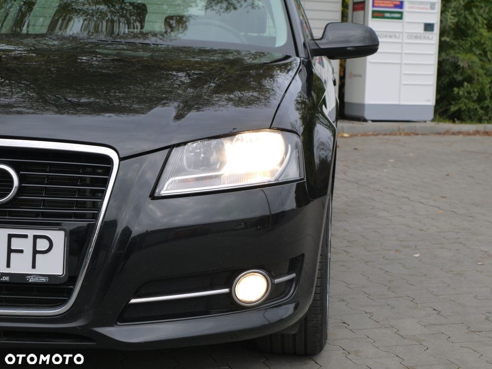 Audi A3 Sportback 1.6 Ambition - 29