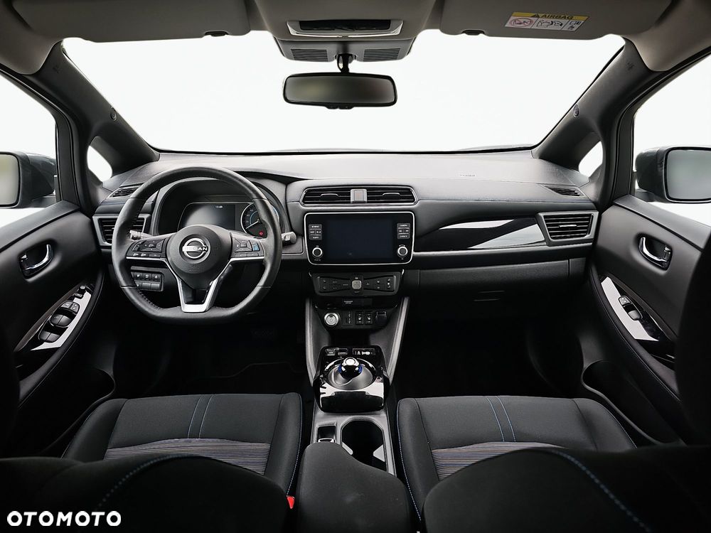 Nissan Leaf 40kWh N-Connecta - 13