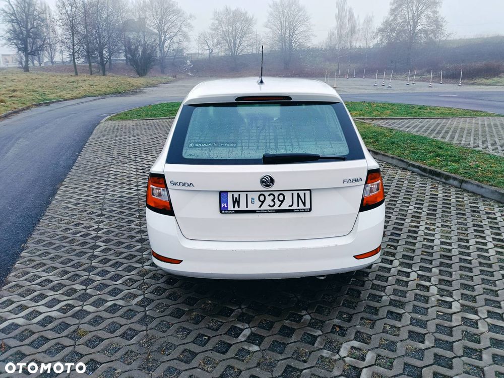 Skoda Fabia 1.0 Ambition - 5