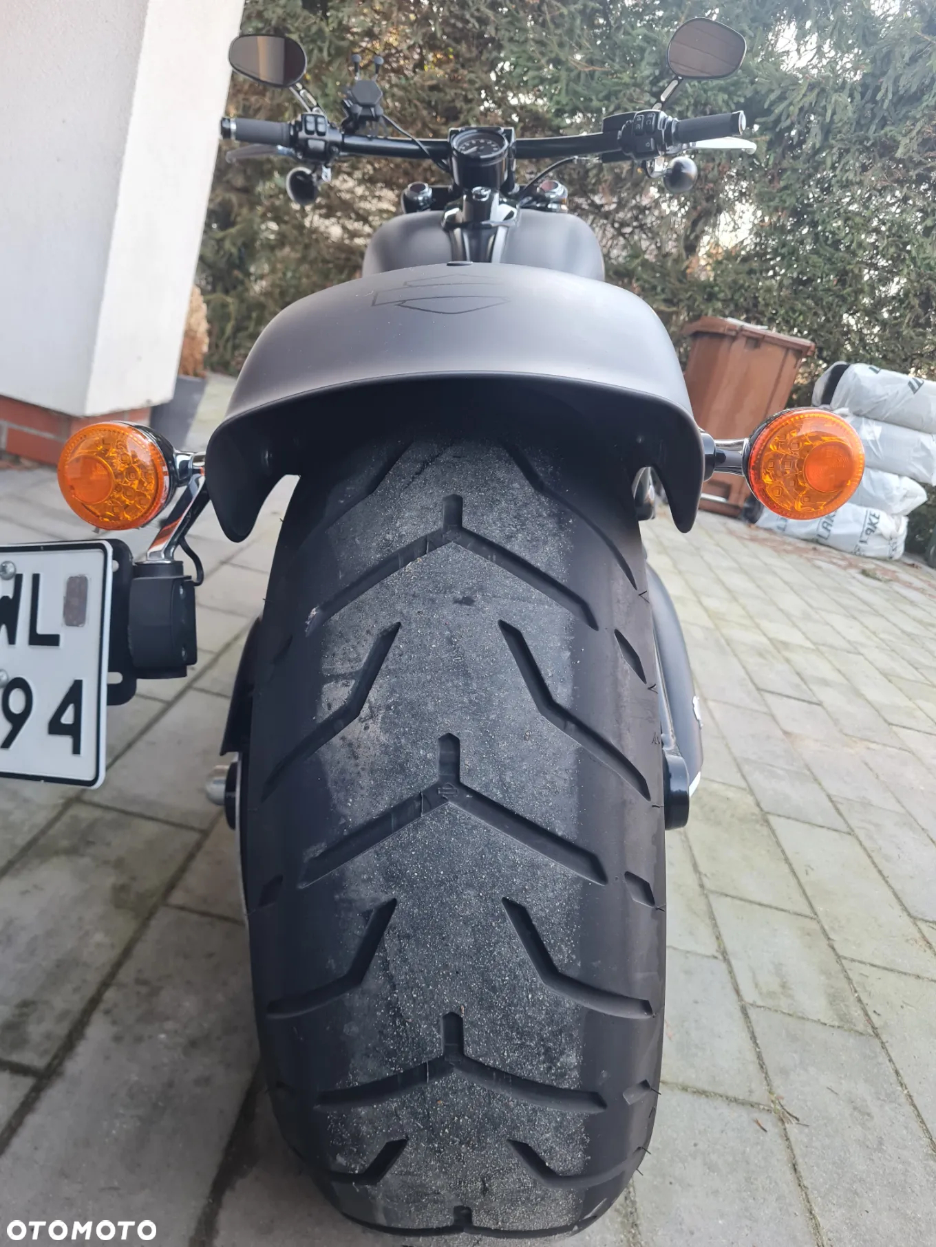 Harley-Davidson FXSB Breakout - 3