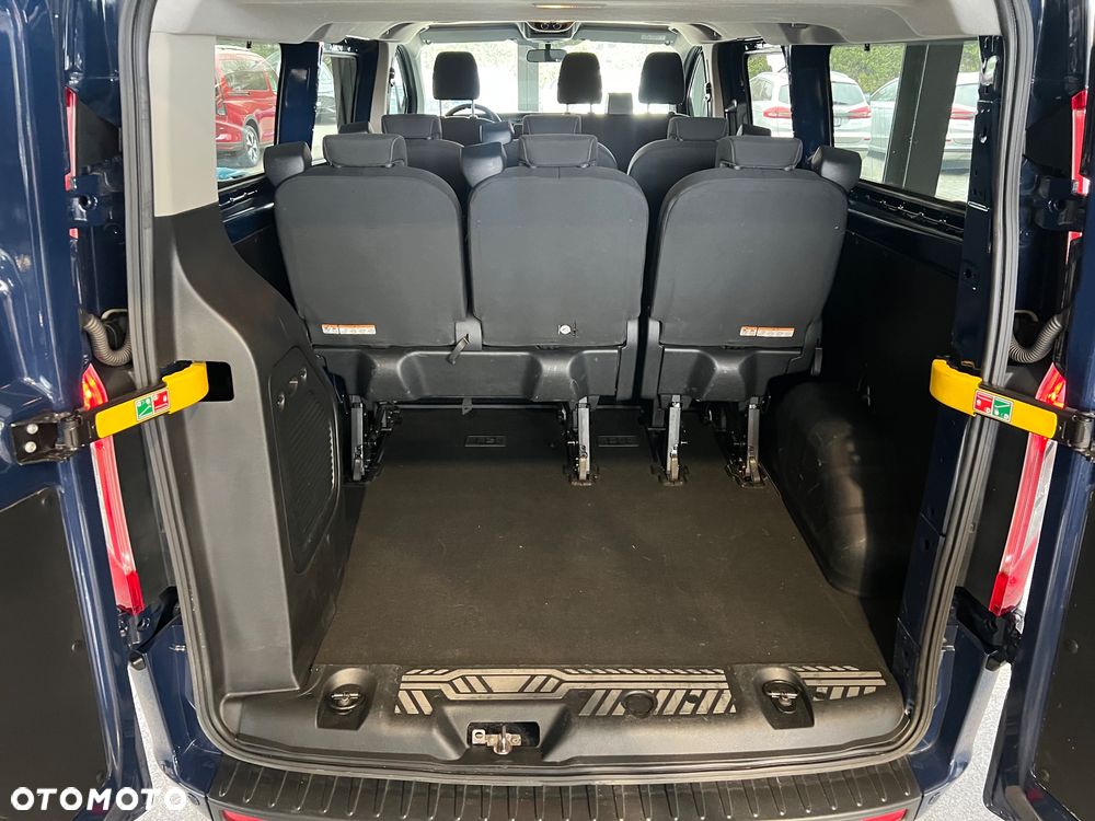Ford Transit Custom - 13