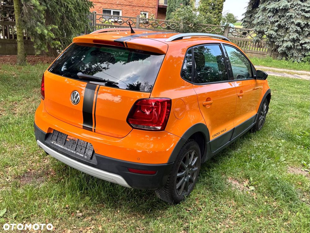 Volkswagen Polo 1.6 TDI Cross - 16