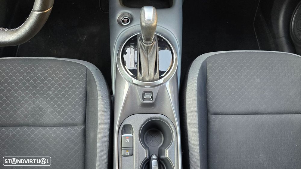 Nissan Juke 1.0 DIG-T N-Connecta DCT - 36