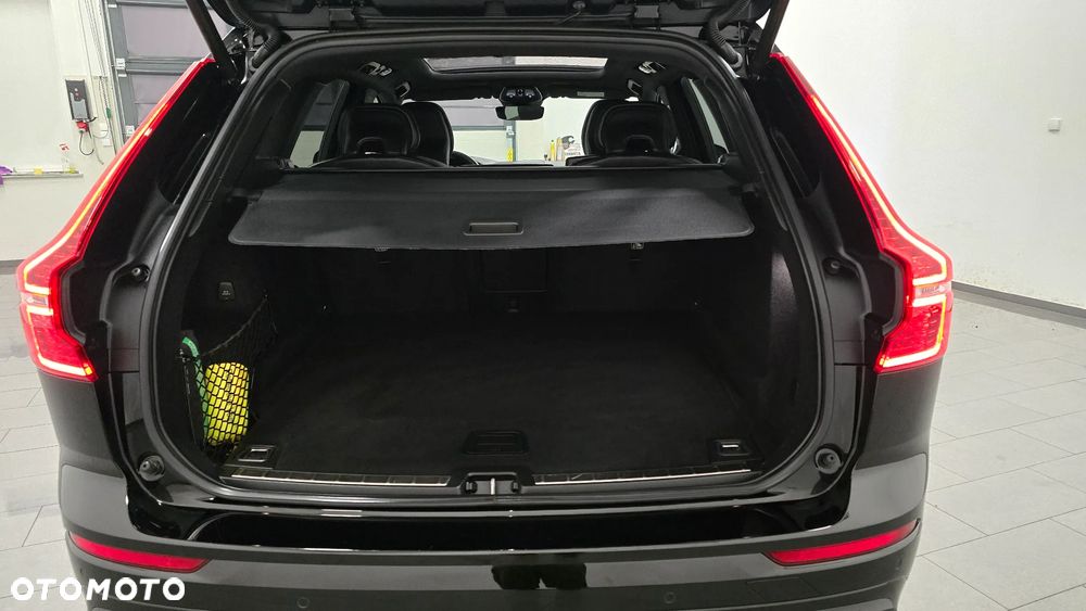 Volvo XC 60 B4 D Ultimate Dark - 9