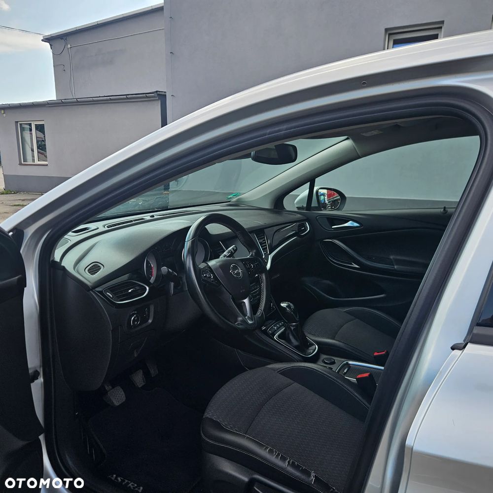 Opel Astra - 10