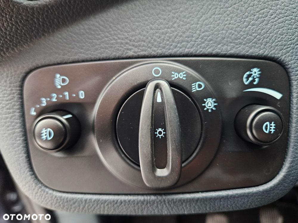 Ford C-MAX 1.0 EcoBoost Start-Stopp-System Titanium - 34