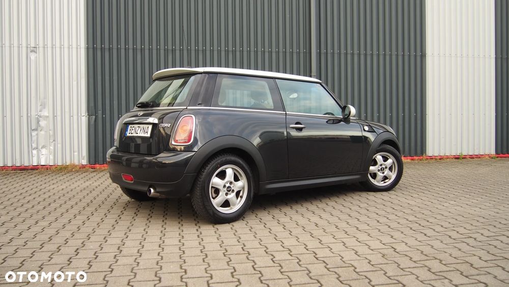MINI Cooper 50 Camden - 17