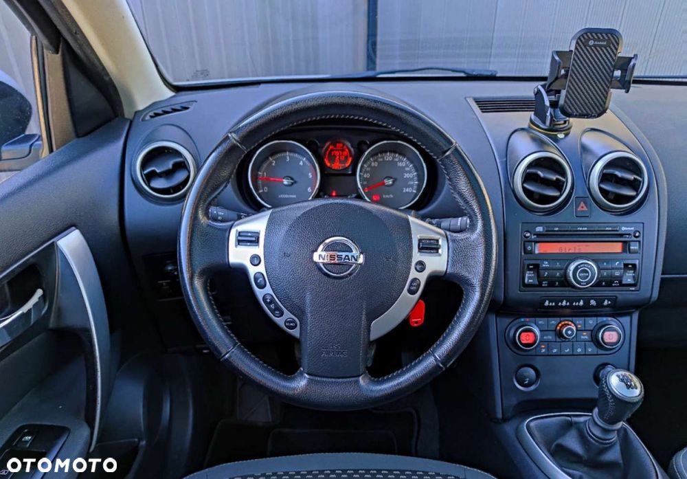 Nissan Qashqai+2 - 30