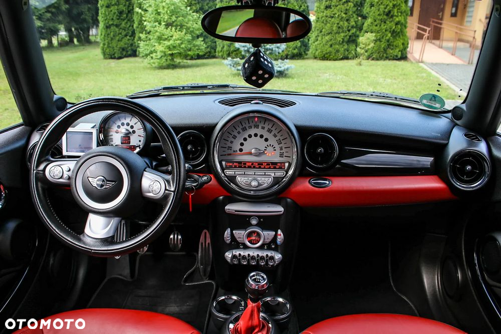 MINI Cooper S 50 Mayfair - 20