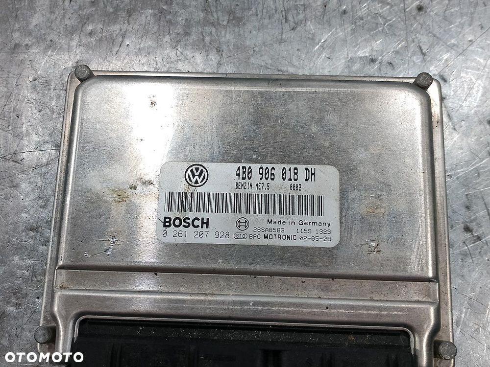 KOMPUTER, STEROWNIK VW PASSAT B5 FL 4B0906018DH   0261207928 1.8 TURBO - 1