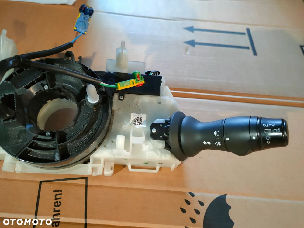 Manetki,przełącznik zespolony z taśmą Renault Grand Scenic 3 - 3