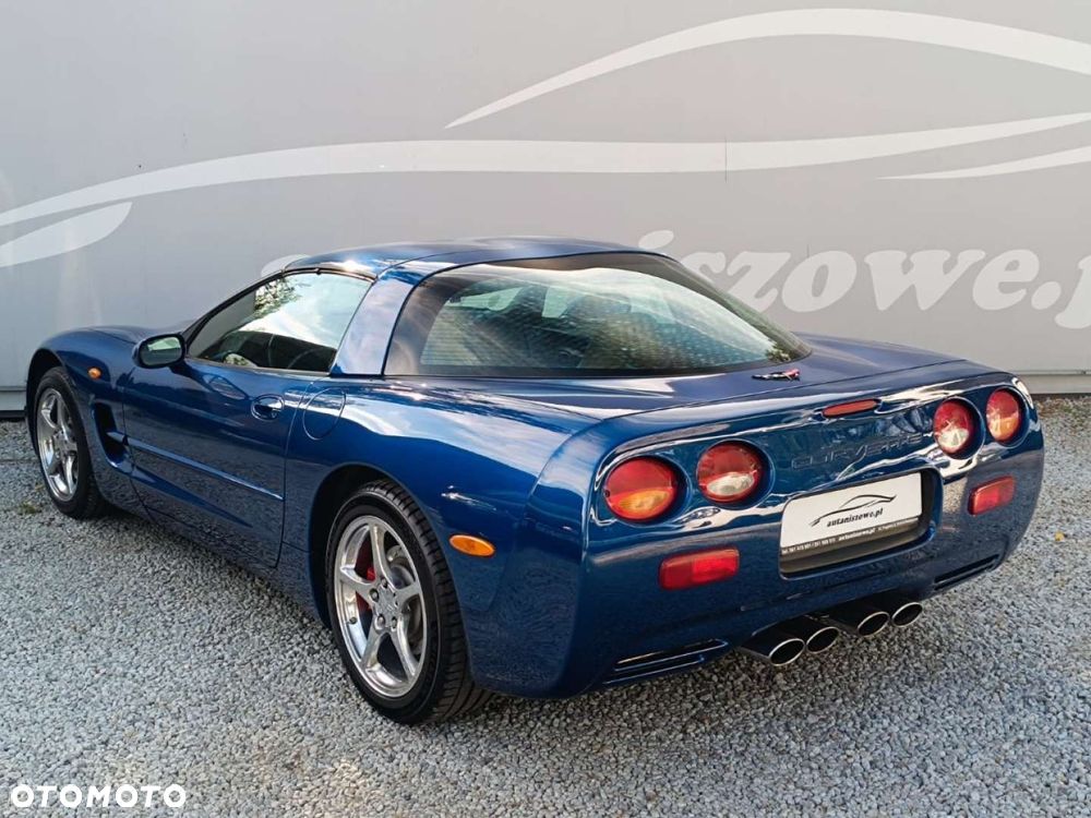 Chevrolet Corvette 2002 photo 3
