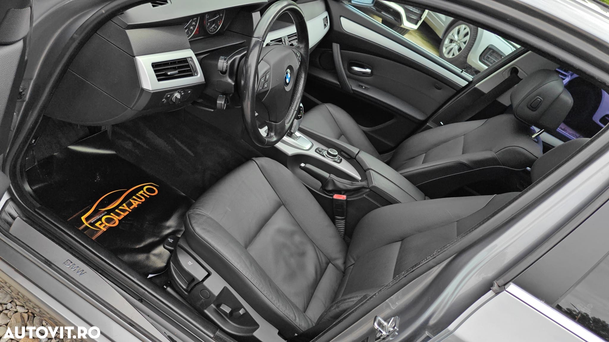 BMW Seria 5 523i Touring Aut. Edition Exclusive - 9