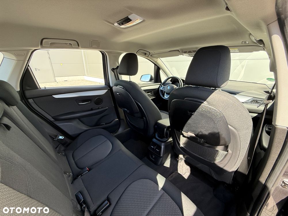 BMW Seria 2 216d Luxury Line - 39