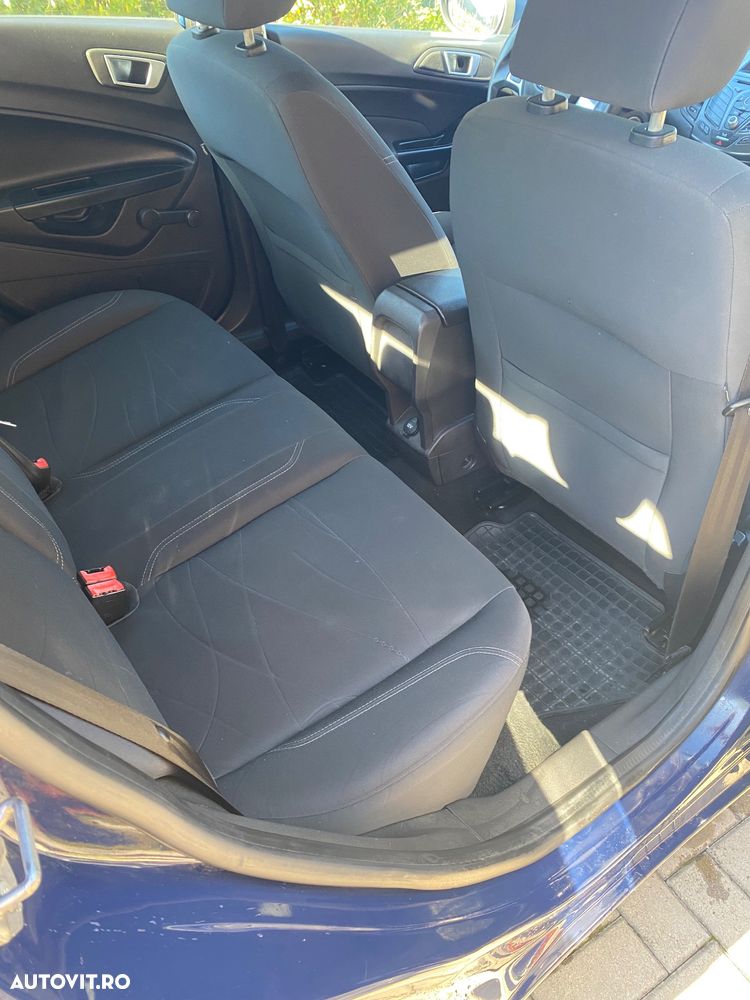 Ford Fiesta - 7