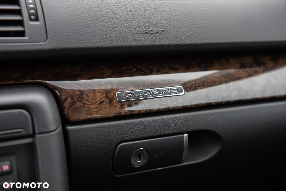 Audi A4 Avant 1.8 T quattro - 14