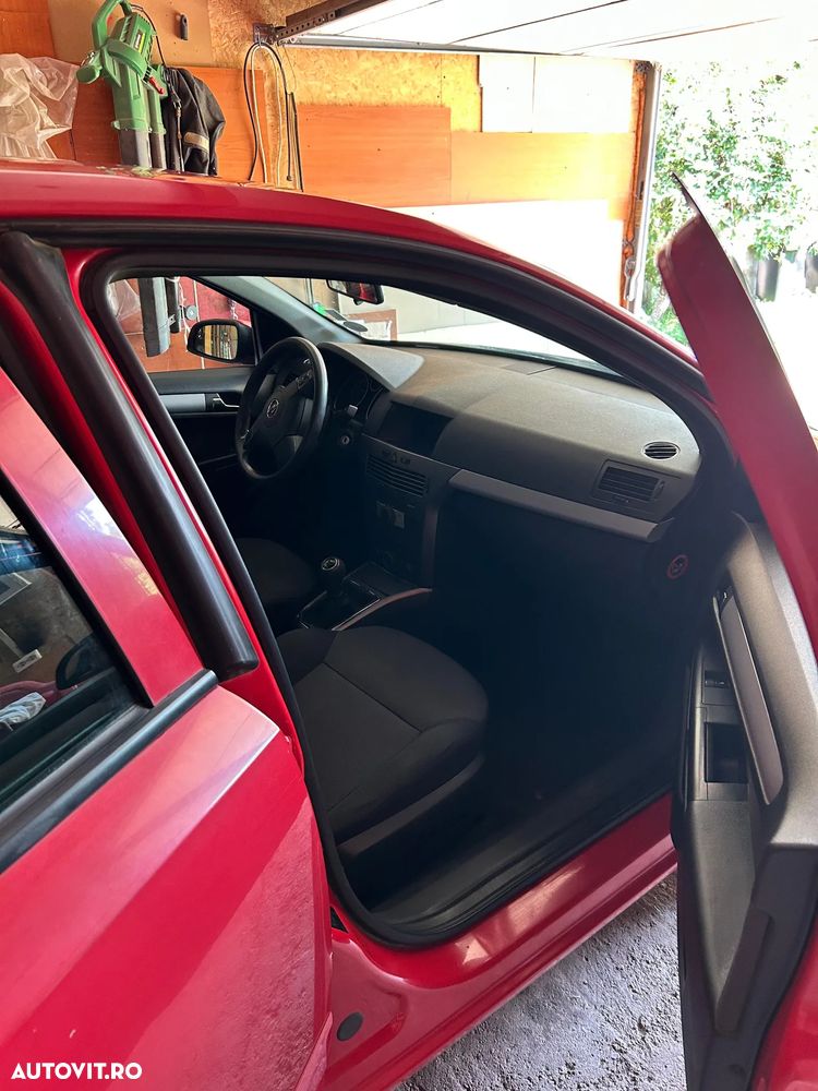 Opel Astra - 8