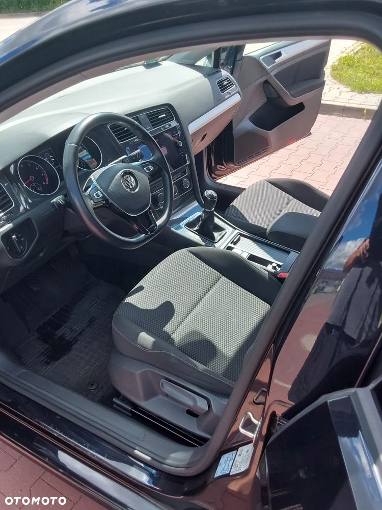 Volkswagen Golf 1.0 TSI BMT Trendline - 7