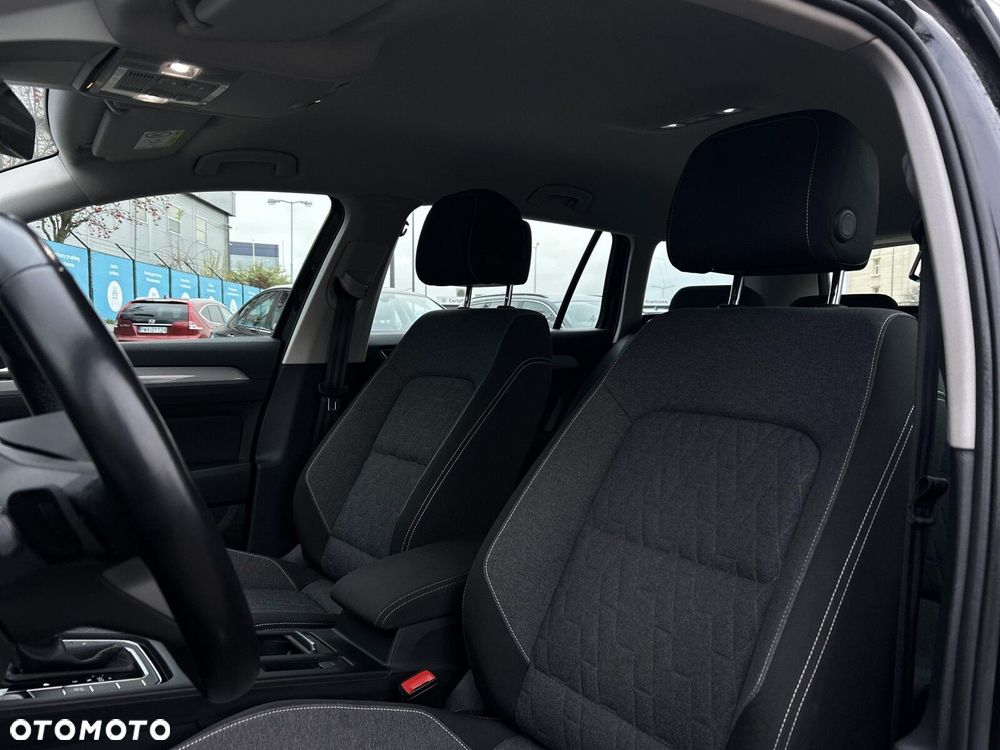 Volkswagen Passat Variant - 12