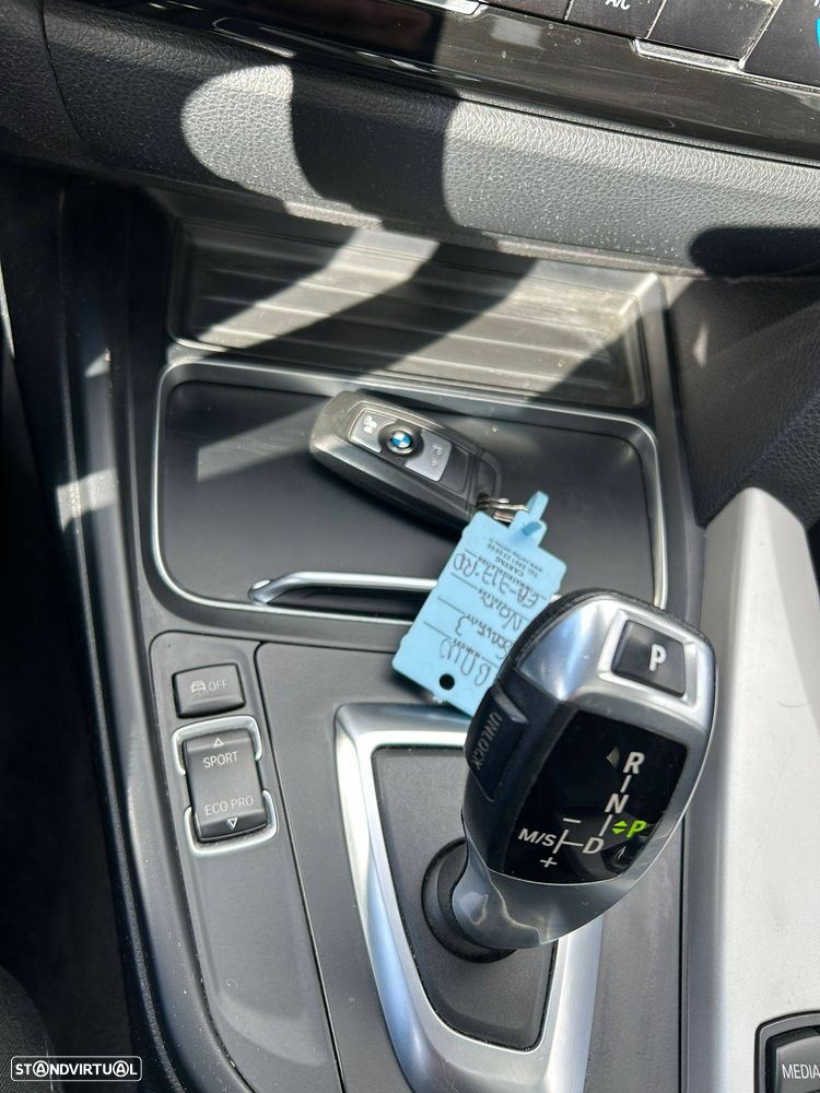 BMW 316 d Aut. Advantage - 36