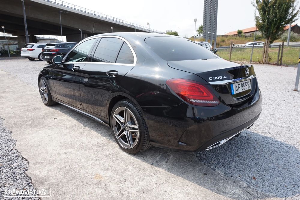 Mercedes-Benz C 300 de AMG Line - 5