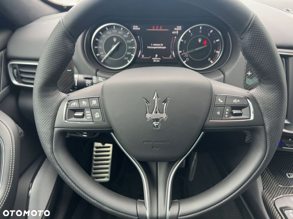 Maserati Levante Modena S - 10