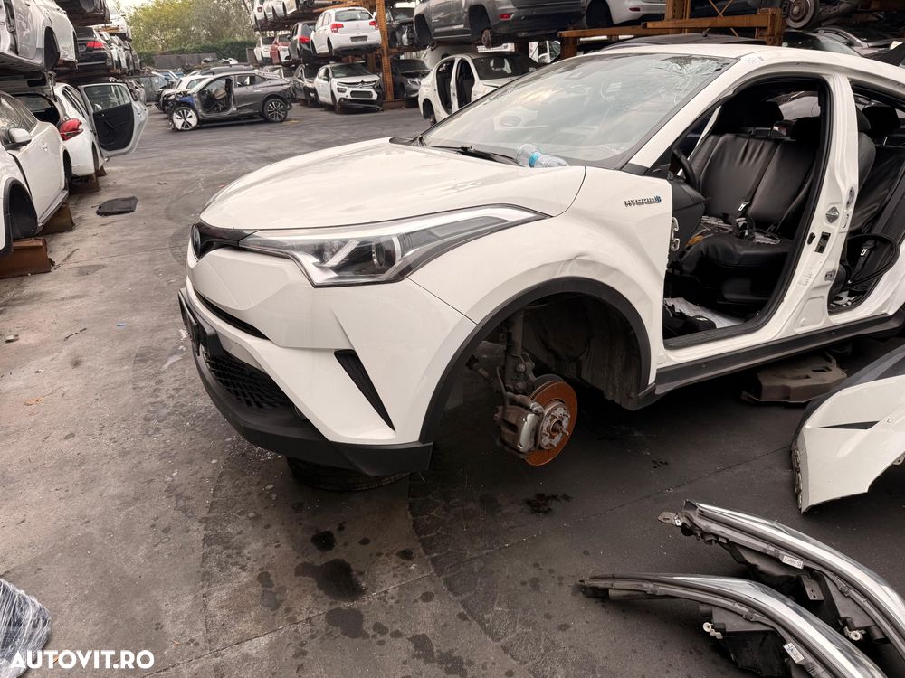 Fața completă Toyota c-hr 1.8 hibrid 2017 - 2