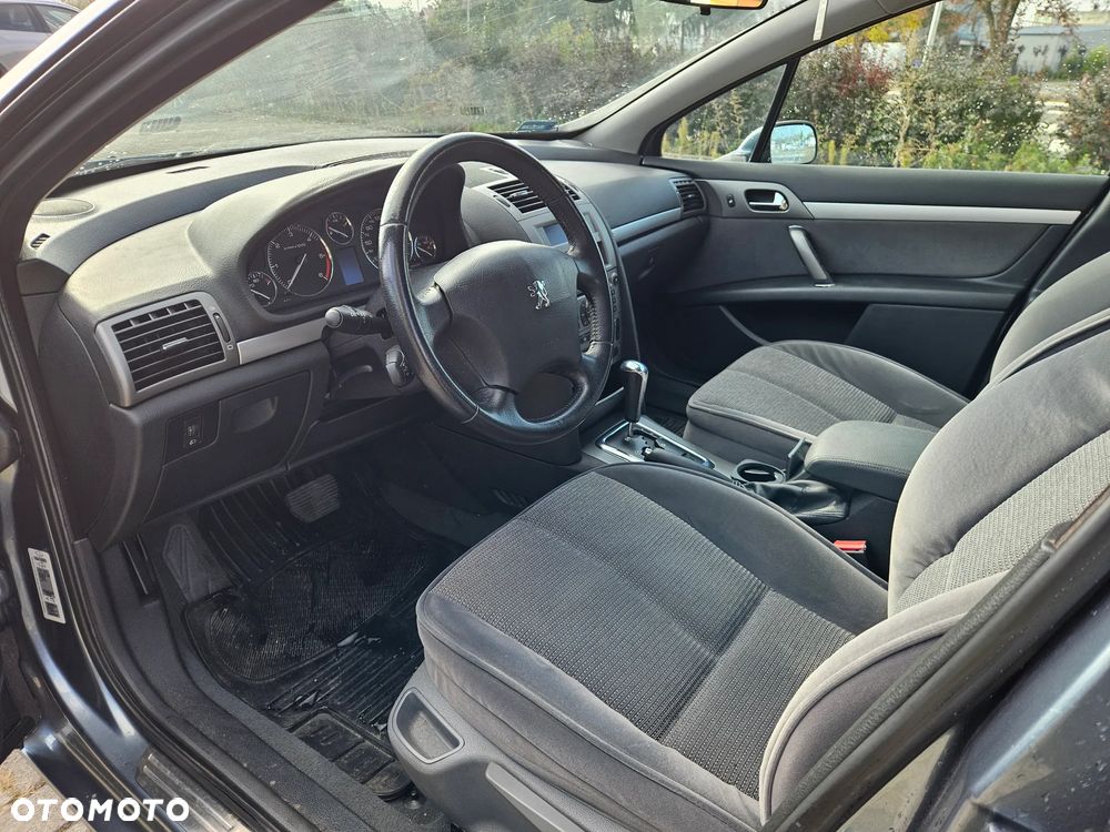 Peugeot 407 - 10