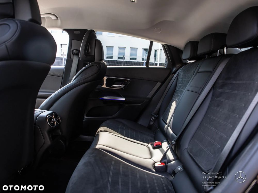 Mercedes-Benz GLC 220 d mHEV 4-Matic AMG Line - 12
