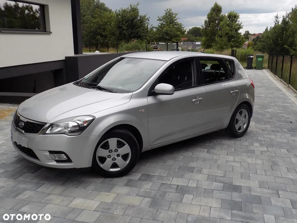 Kia Ceed Cee'd 1.4 Comfort - 4