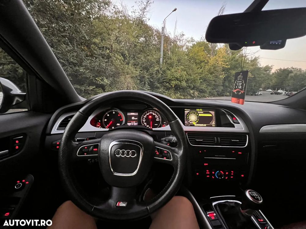 Audi A4 2.0 TDI Avant - 6