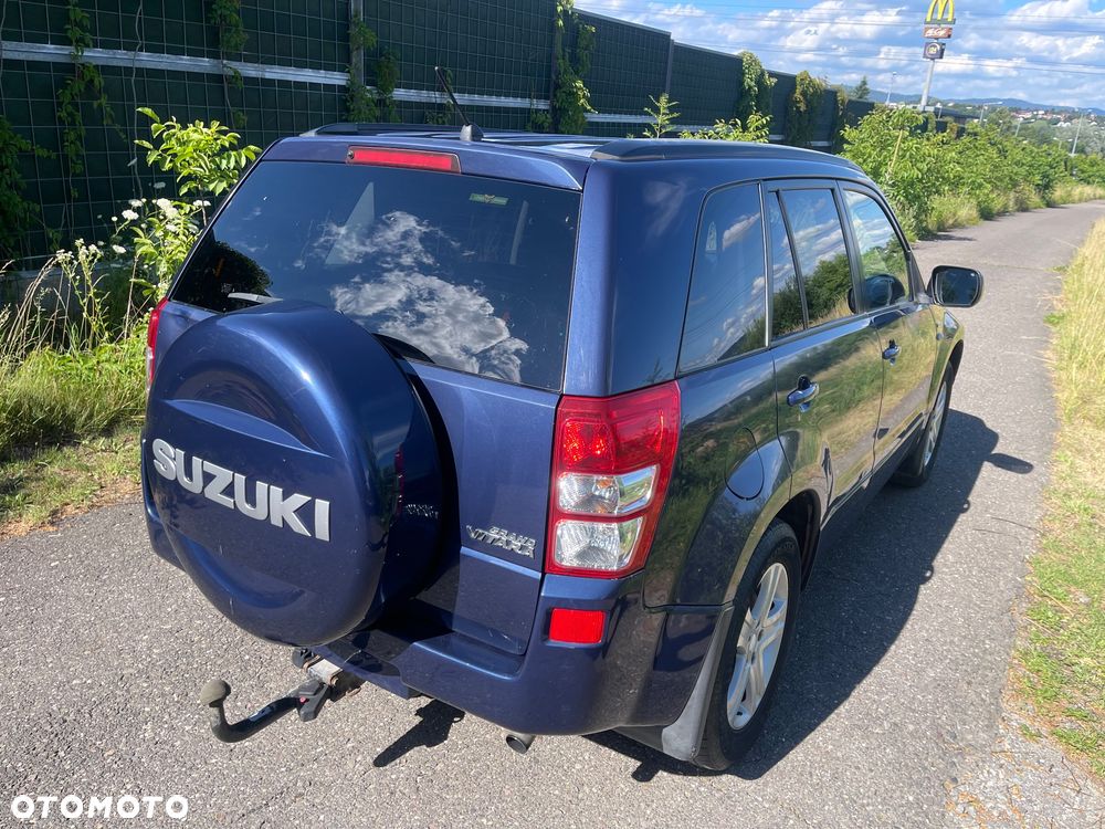 Suzuki Grand Vitara 1.9 DDiS Premium - 3