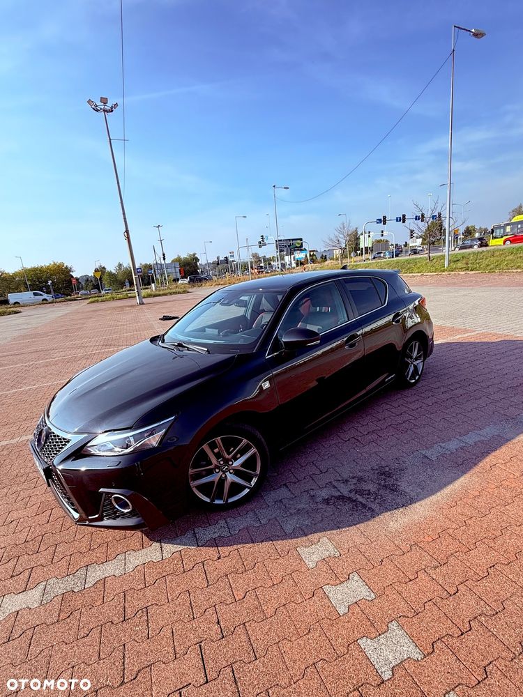 Lexus CT 200h F Sport - 10
