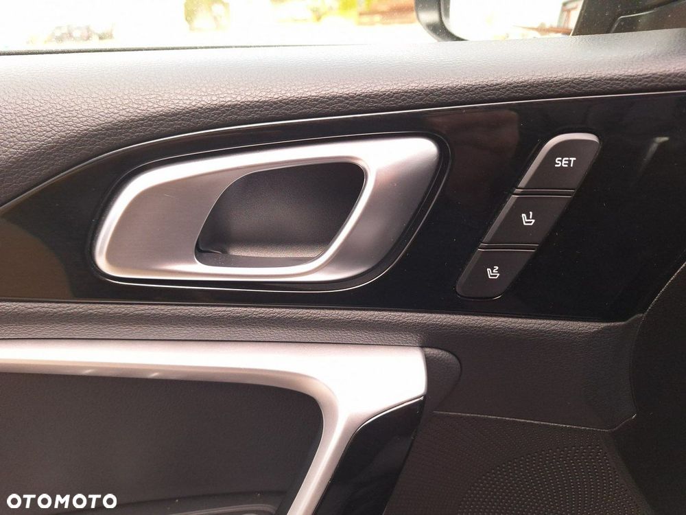 Kia XCeed 1.5 T-GDI Prestige Line DCT - 13