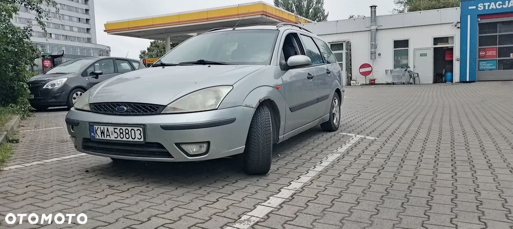Ford Focus 1.8 TDDi Comfort - 31