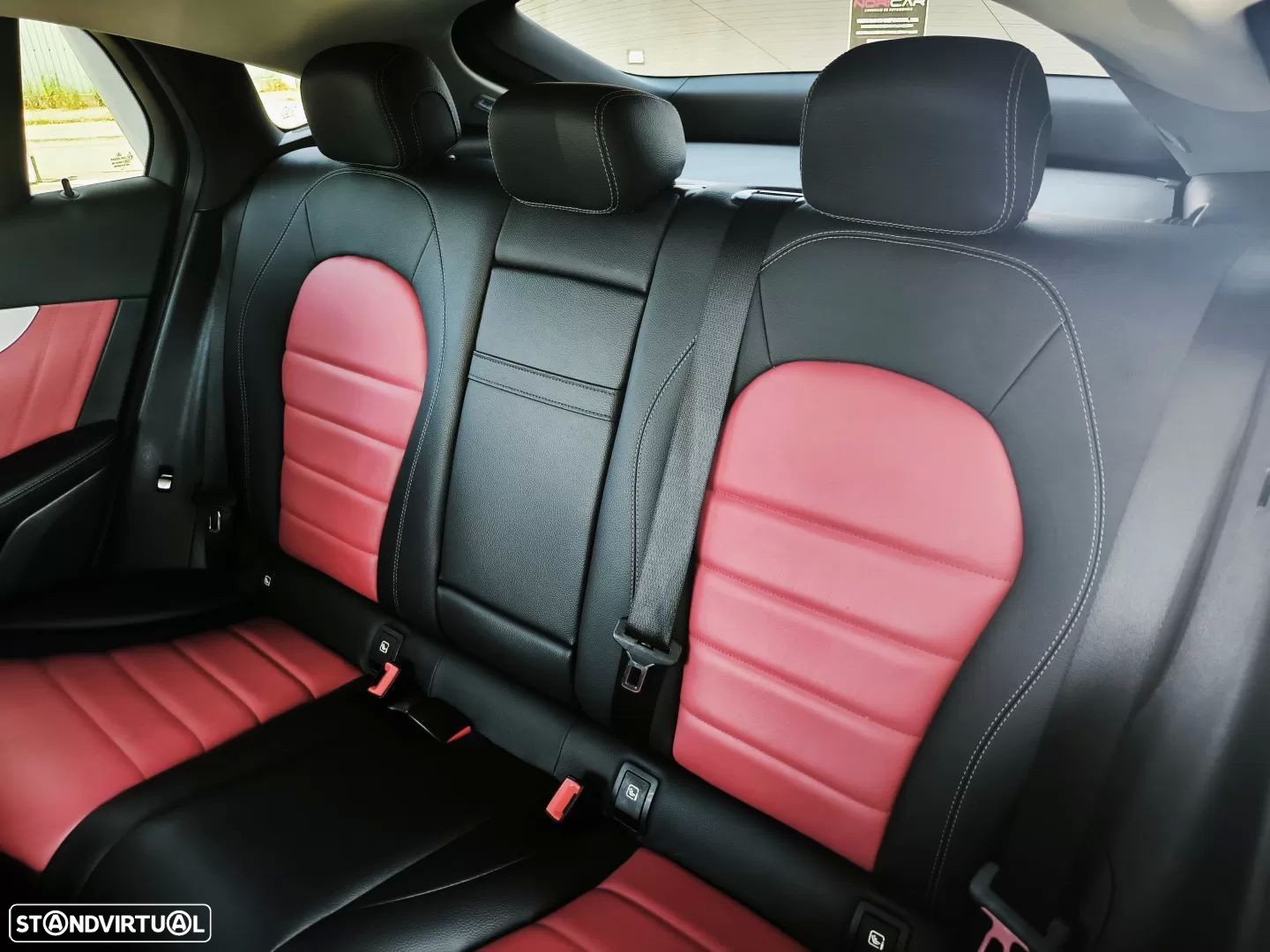Mercedes-Benz GLC 250 d Coupé AMG Line 4-Matic - 29