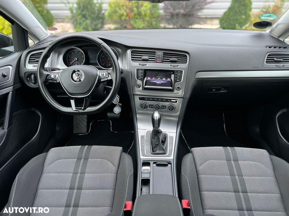 Volkswagen Golf 1.4 TSI BlueMotion Technology DSG Comfortline - 5