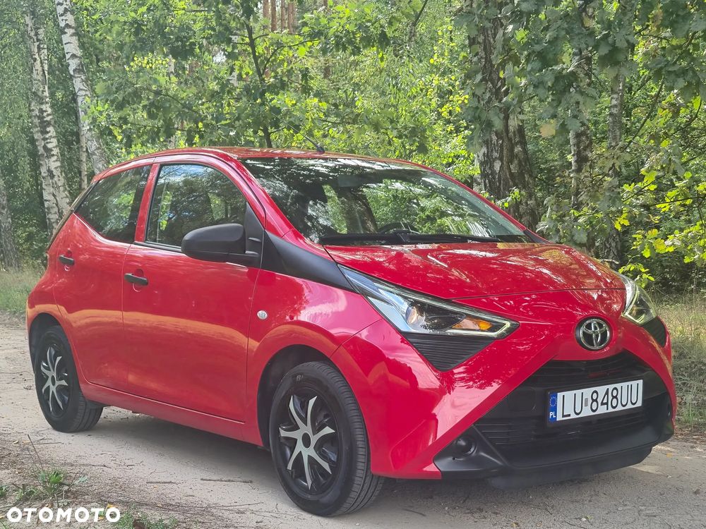 Toyota Aygo x-play - 4