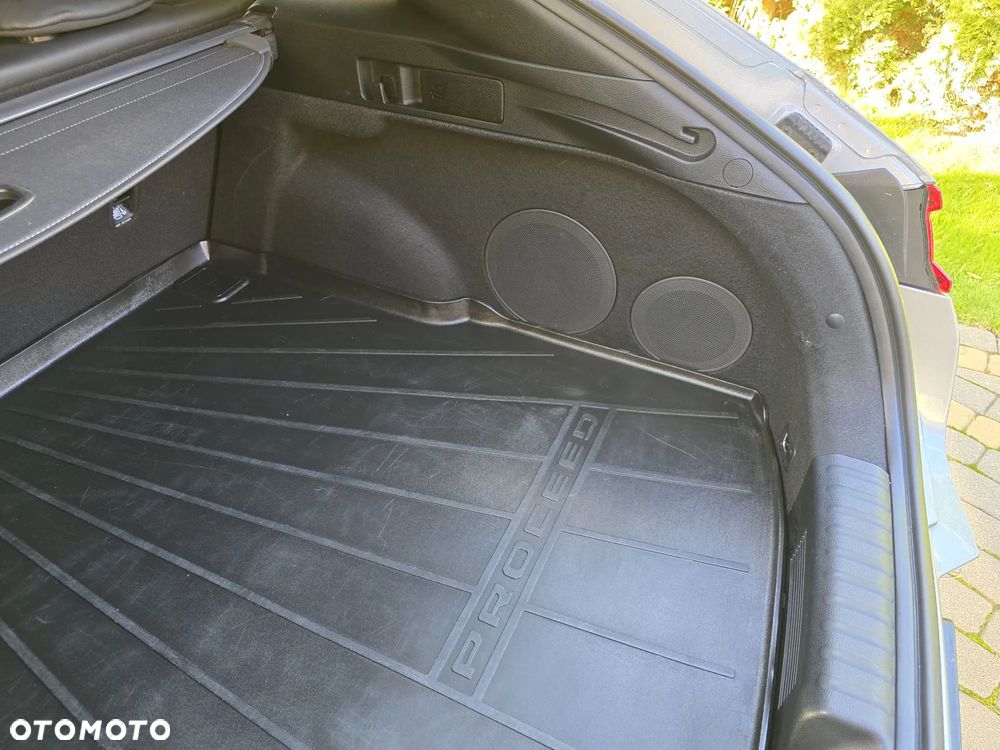 Kia ProCeed 1.6 T-GDI GT DCT - 18